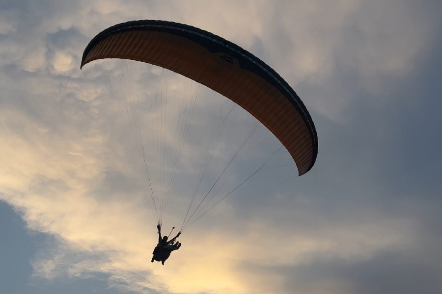 Paragliding in Bir - Mobile Paragliding in Bir