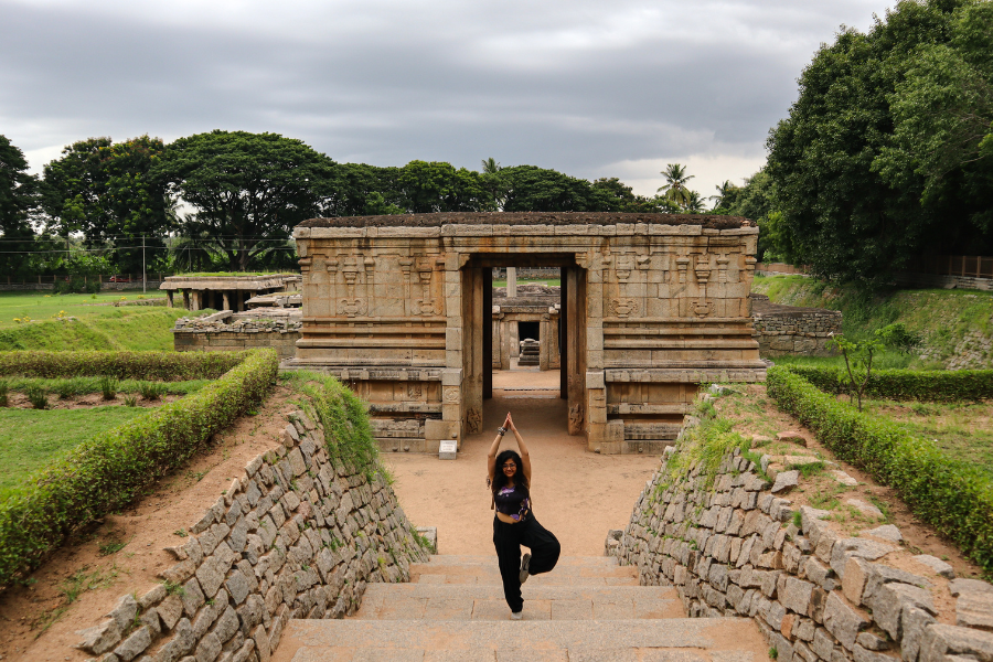 Underground Shiva temple in Hampi Underground Shiva temple in Hampi
