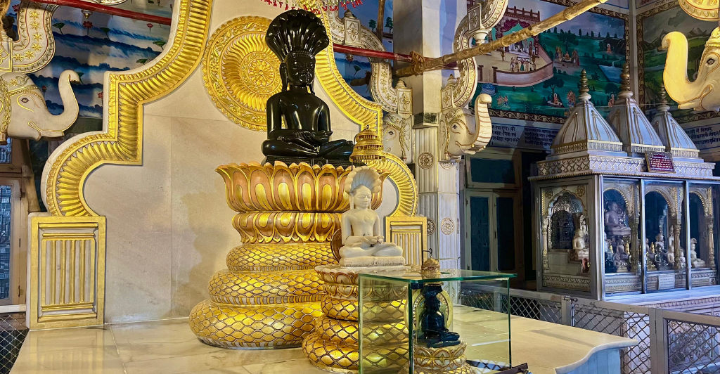 Parshwanath Jain temple at Varanasi